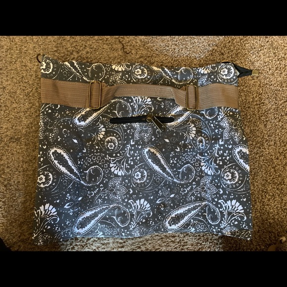 Purse - Picture 2 of 2